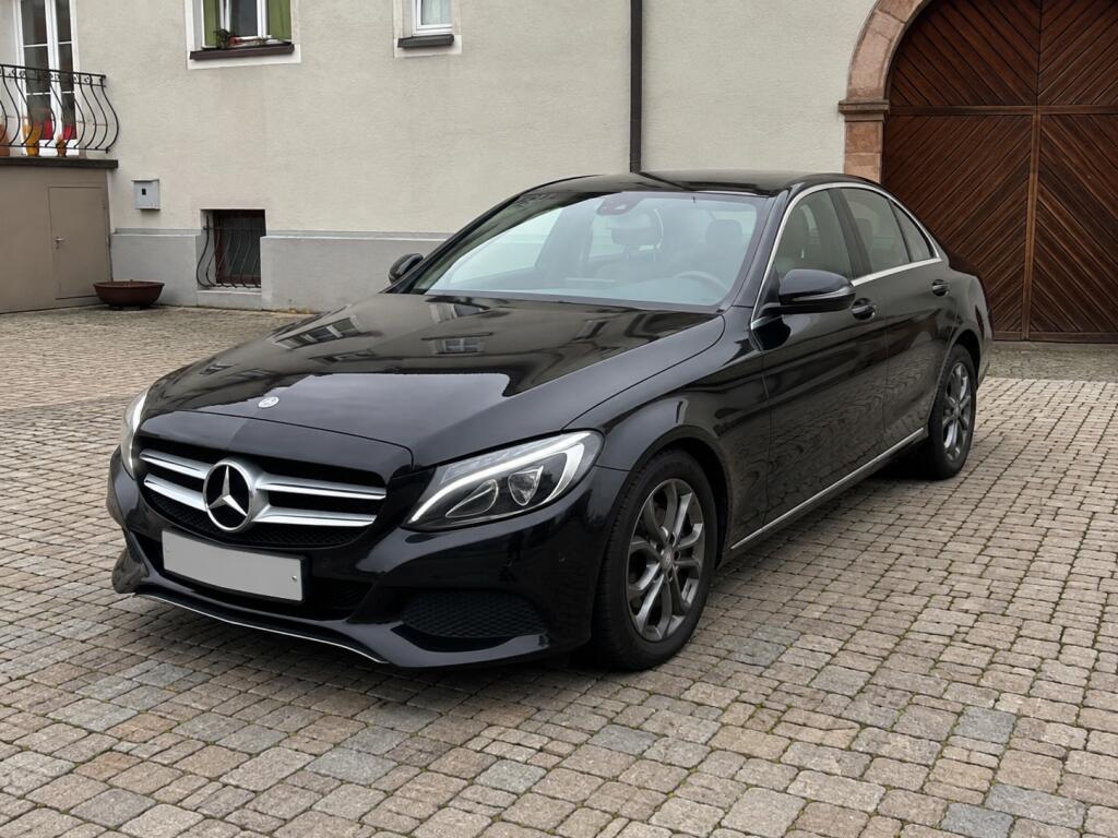 Mercedes-Benz Class C 220